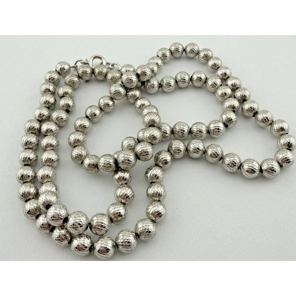 Vtg Crown Trifari Silver Tone Diamond Cut Textured Bead Single Strand Necklace